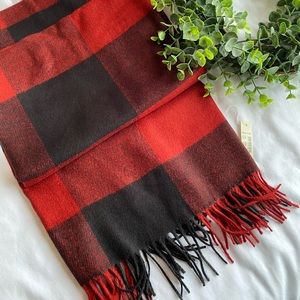 NWT ✨ Madewell Buffalo Check Cape Scarf